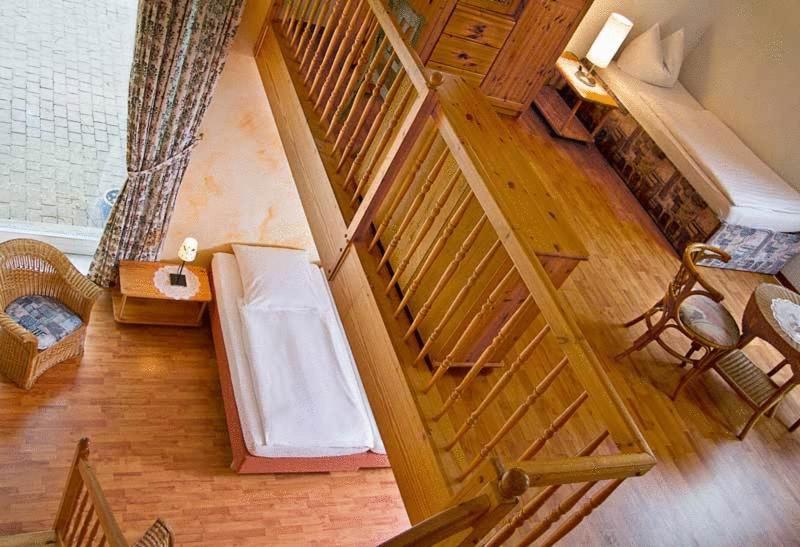 1. Deutsches Kartoffel-Hotel Küsten Buitenkant foto
